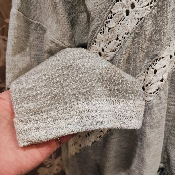 Everleigh Lace Insert Long Sleeve Sweatshirt, Size M, Gently Used! - Picture 3 of 7